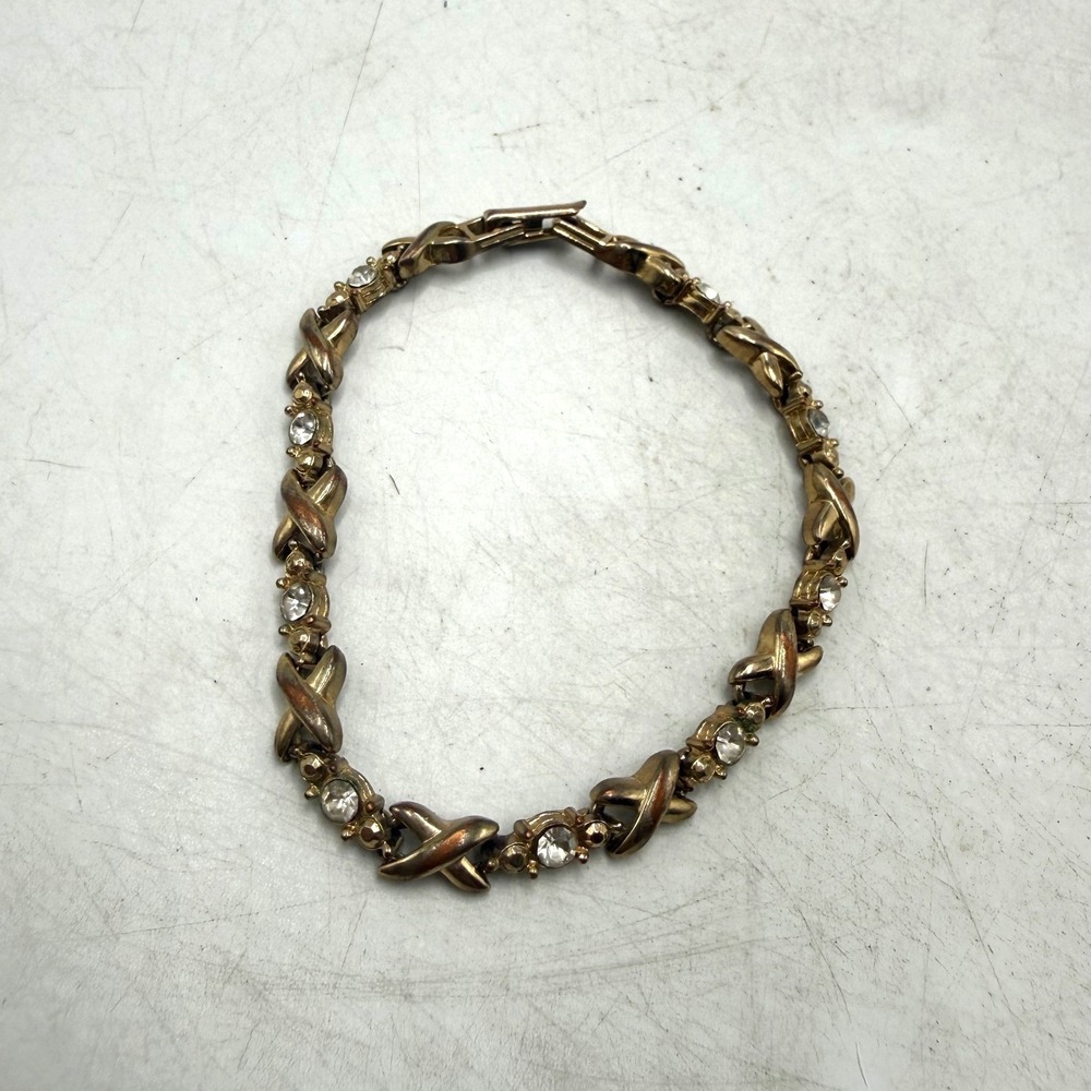 Avon Vintage Gold Tone XO Hugs and Kisses Rhinestone Link Bracelet 7.25 Inch